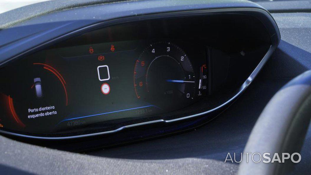 Peugeot 3008 1.5 BlueHDi Style de 2021