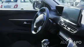 Peugeot 3008 1.5 BlueHDi Style de 2021