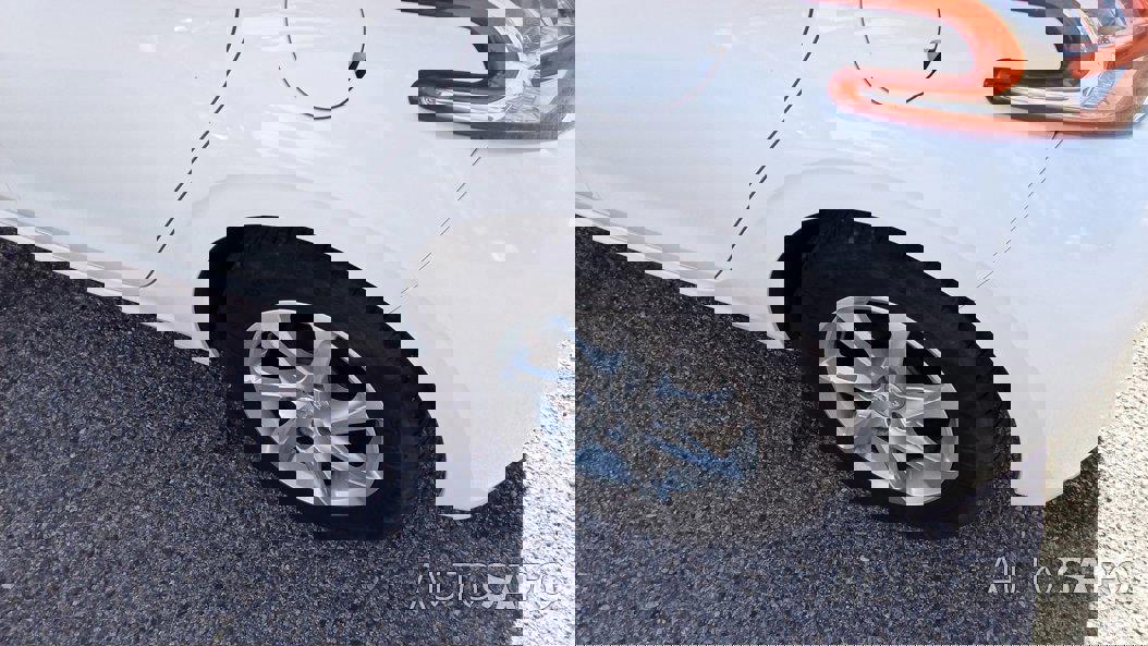 Peugeot 208 de 2015