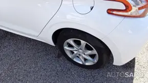Peugeot 208 de 2015