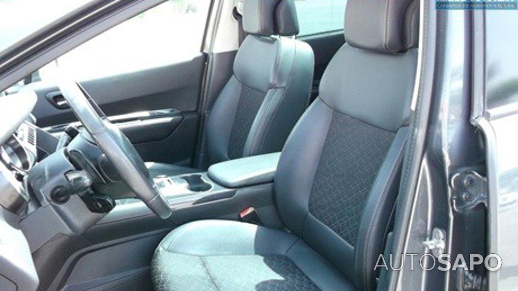 Peugeot 3008 1.6 HDi Sport de 2015