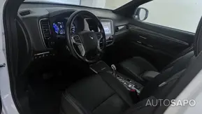 Mitsubishi Outlander 2.4 PHEV Instyle de 2021