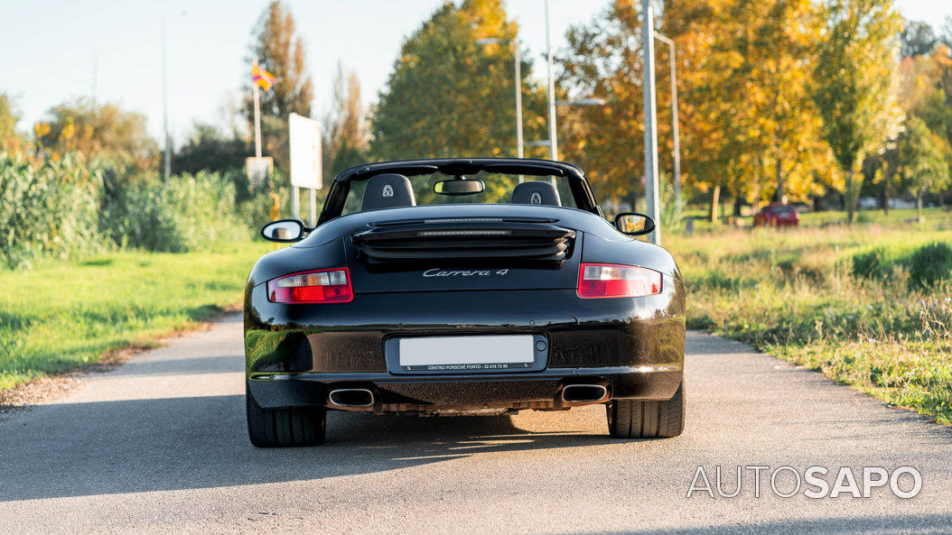 Porsche 911 Carrera 4 Tiptronic de 2006