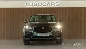 Jaguar F-Pace de 2016