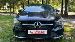 Mercedes-Benz Classe CLA 180d Shooting Brake Caixa Auto de 2017