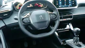 Peugeot 2008 1.2 PureTech Allure de 2022