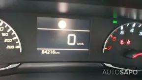Peugeot 2008 1.5 BlueHDi Allure de 2022