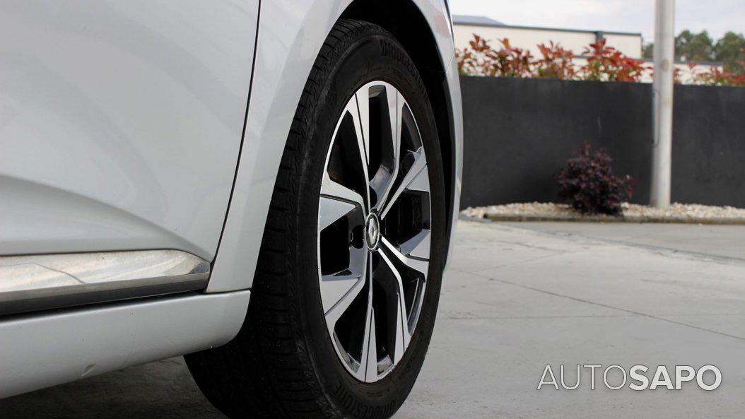 Renault Clio 1.0 TCe Limited Bi-Fuel de 2022