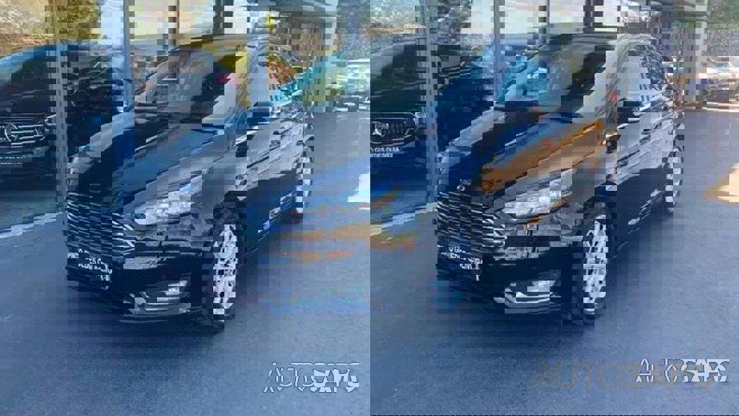 Ford Focus 1.0 SCTi Titanium de 2015