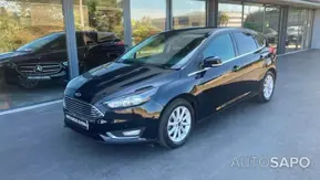 Ford Focus 1.0 SCTi Titanium de 2015