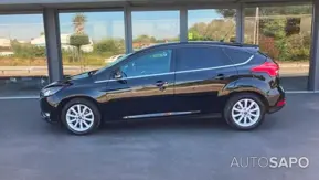 Ford Focus 1.0 SCTi Titanium de 2015