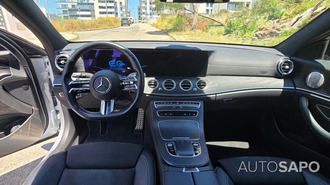 Mercedes-Benz Classe E 300 de AMG Line de 2020
