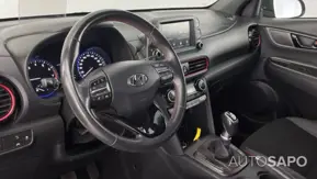 Hyundai Kauai 1.0 T-GDi Premium Pele/Tecido Vermelho de 2019