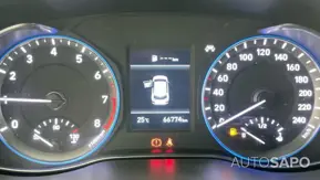 Hyundai Kauai 1.0 T-GDi Premium Pele/Tecido Vermelho de 2019