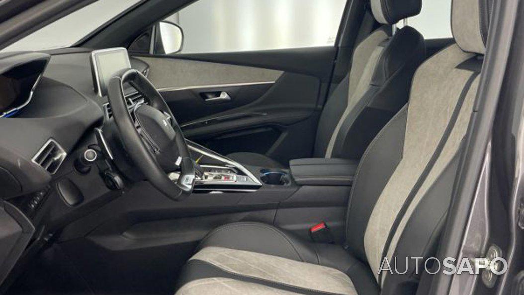 Peugeot 3008 1.6 Hybrid Allure e-EAT8 de 2020