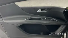 Peugeot 3008 1.6 Hybrid Allure e-EAT8 de 2020