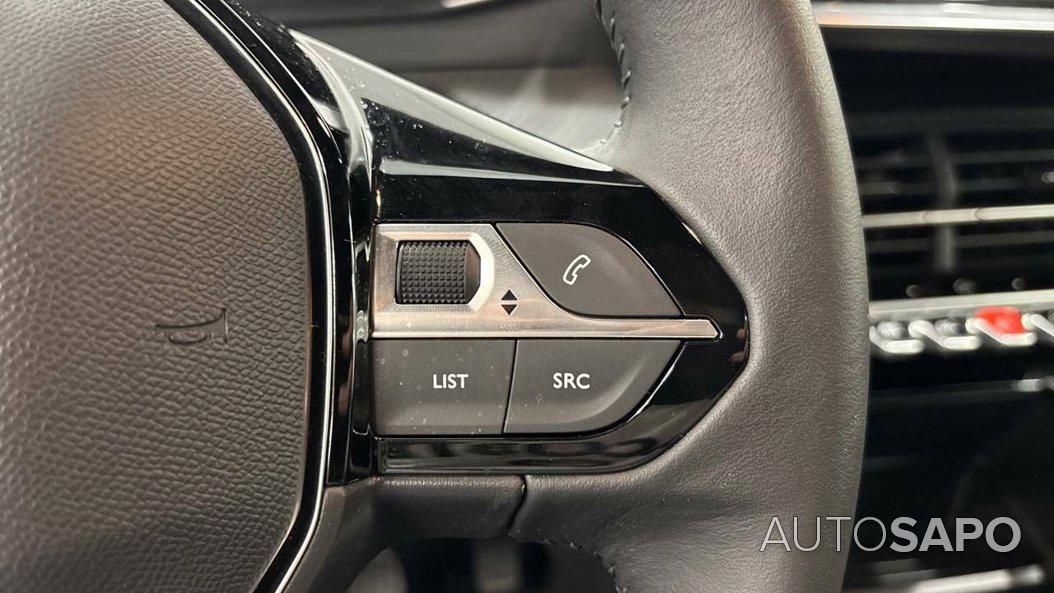 Peugeot 2008 1.2 PureTech Active de 2024