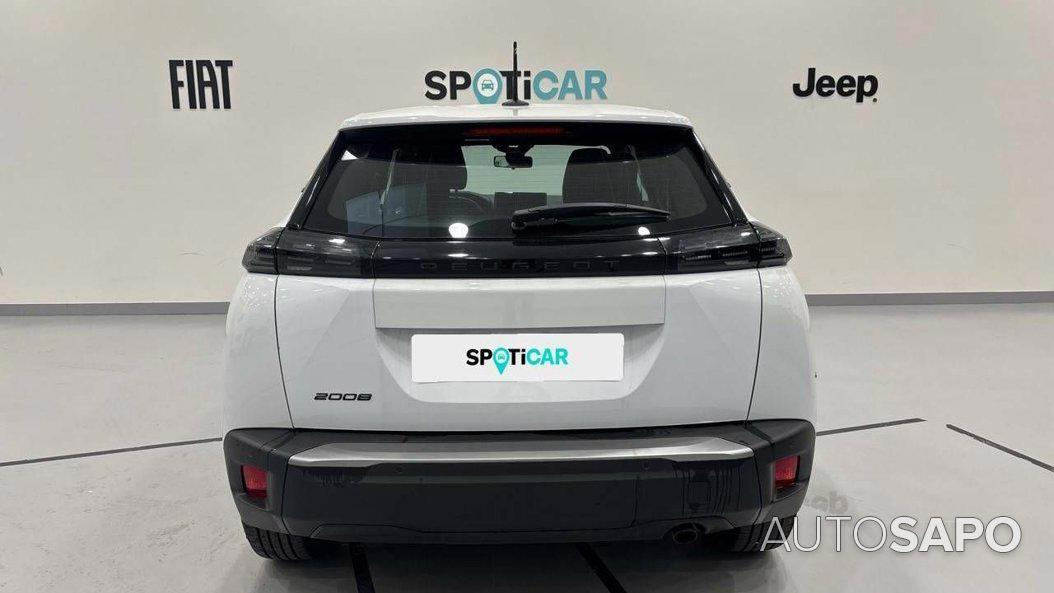 Peugeot 2008 1.2 PureTech Active de 2024