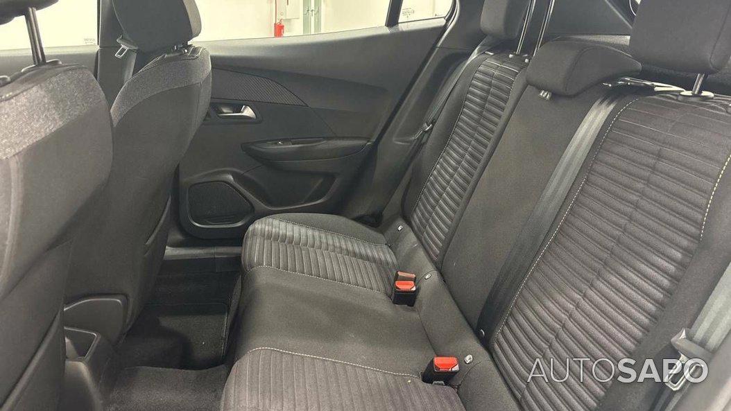 Peugeot 2008 1.2 PureTech Active de 2024