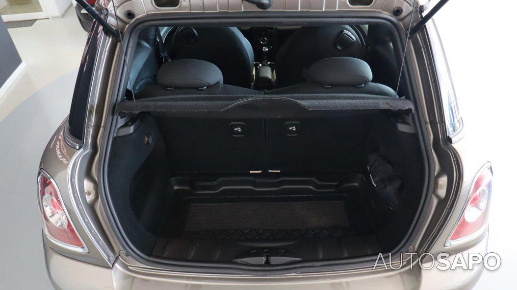 MINI Cooper de 2011
