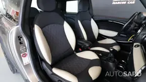 MINI Cooper de 2011