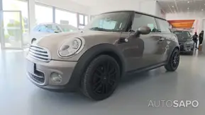 MINI Cooper de 2011