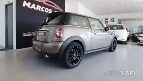 MINI Cooper de 2011