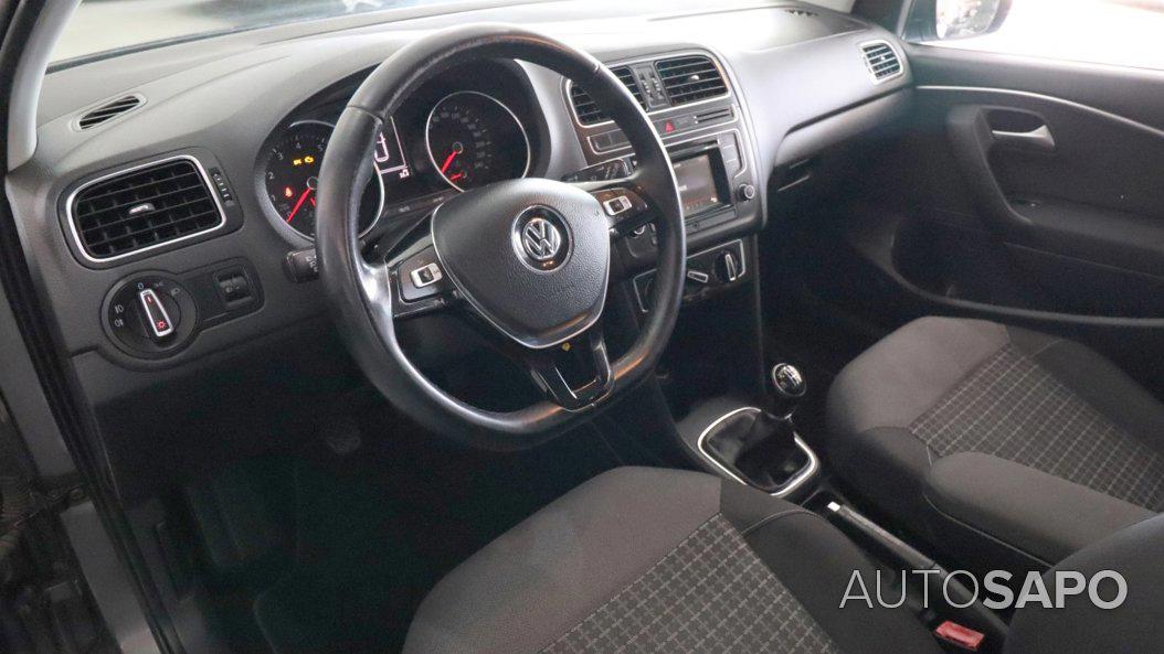 Volkswagen Polo 1.0 Confortline de 2015