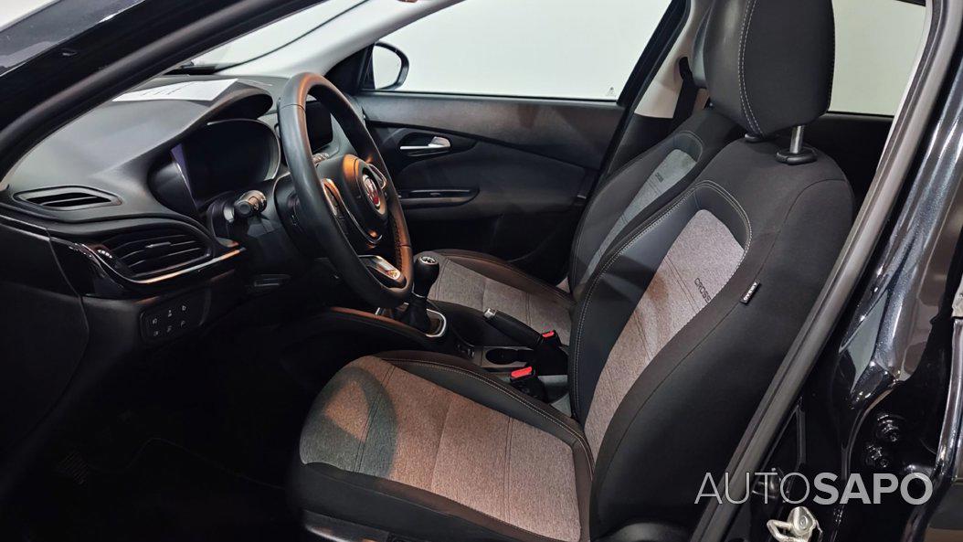 Fiat Tipo Cross 1.3 Multijet de 2022