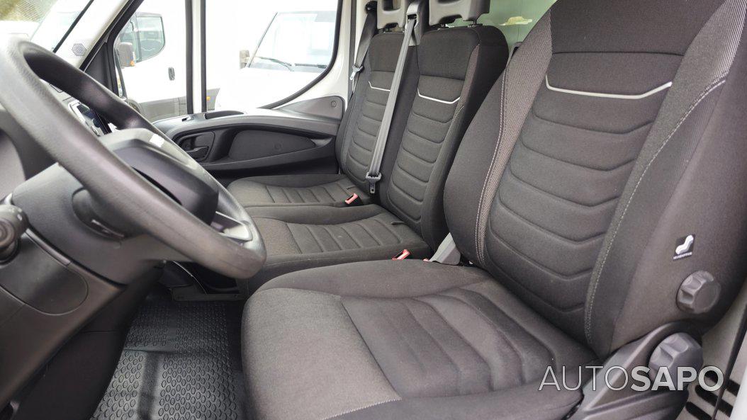 Iveco Daily 2.3 35C11V 4100L 17.5m3 de 2019