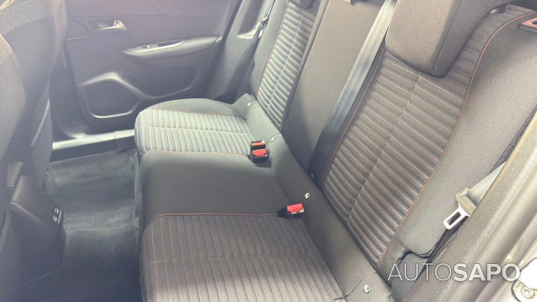 Peugeot 2008 1.2 PureTech Active Pack EAT8 de 2022