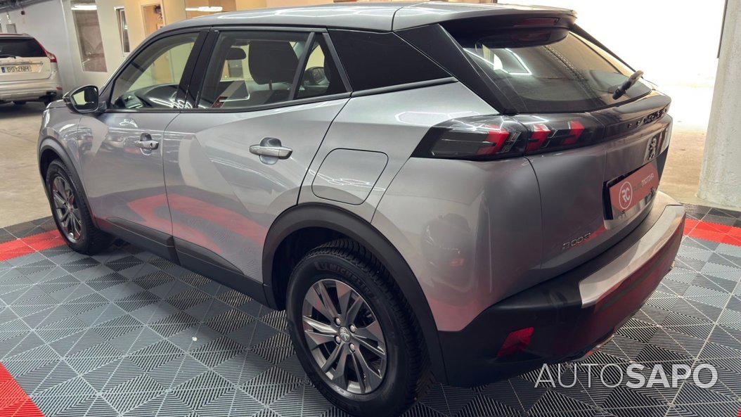 Peugeot 2008 1.2 PureTech Active Pack EAT8 de 2022