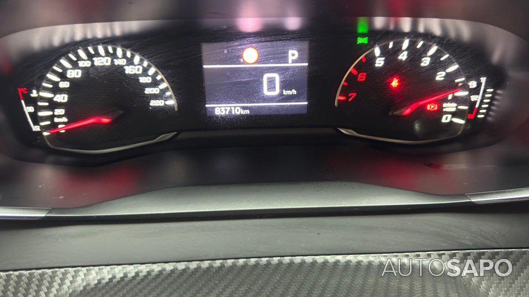 Peugeot 2008 1.2 PureTech Active Pack EAT8 de 2022