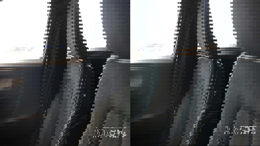 Volvo XC40 de 2025