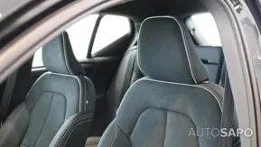 Volvo XC40 de 2025
