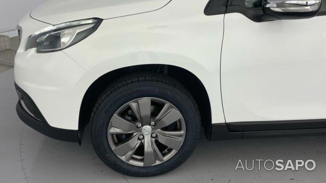 Peugeot 2008 1.2 PureTech Style de 2018