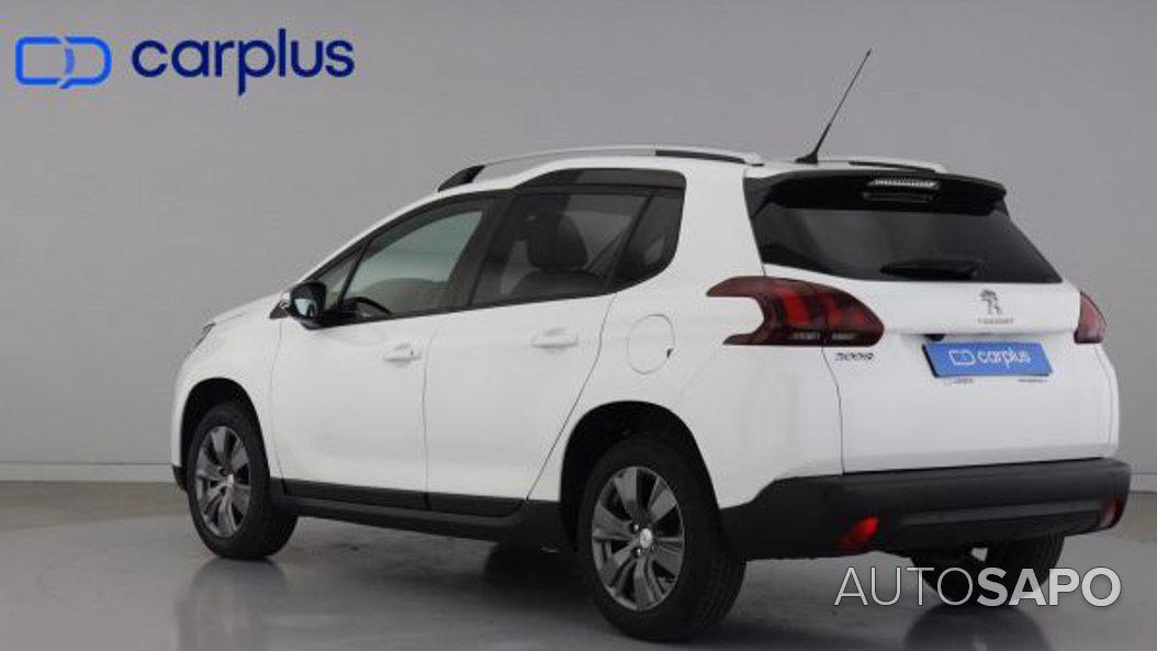 Peugeot 2008 1.2 PureTech Style de 2018