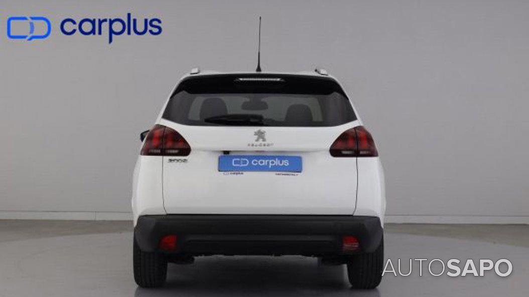Peugeot 2008 1.2 PureTech Style de 2018