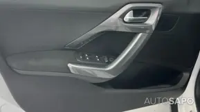 Peugeot 2008 1.2 PureTech Style de 2018