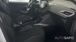 Peugeot 2008 1.2 PureTech Style de 2018