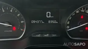 Peugeot 2008 1.2 PureTech Style de 2018