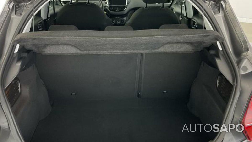Peugeot 208 1.2 PureTech Life Signature de 2019