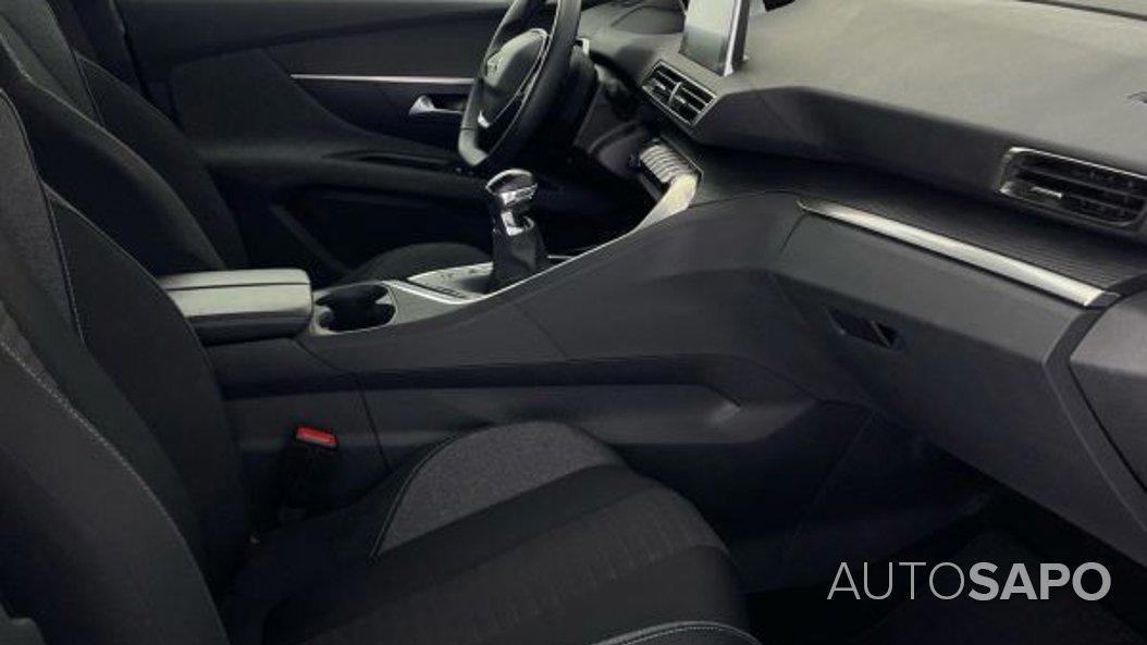 Peugeot 3008 1.2 PureTech Active Pack de 2023