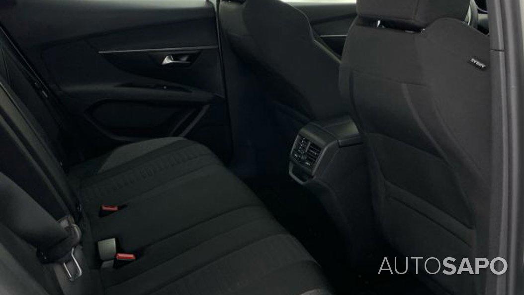 Peugeot 3008 1.2 PureTech Active Pack de 2023
