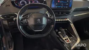 Peugeot 5008 1.2 PureTech Allure Pack EAT8 de 2021
