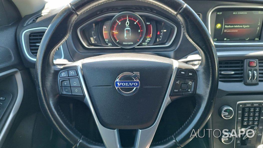 Volvo V40 1.6 D2 Momentum Powershift Eco de 2015