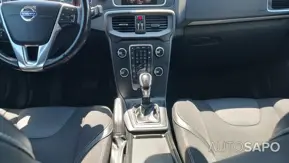 Volvo V40 1.6 D2 Momentum Powershift Eco de 2015
