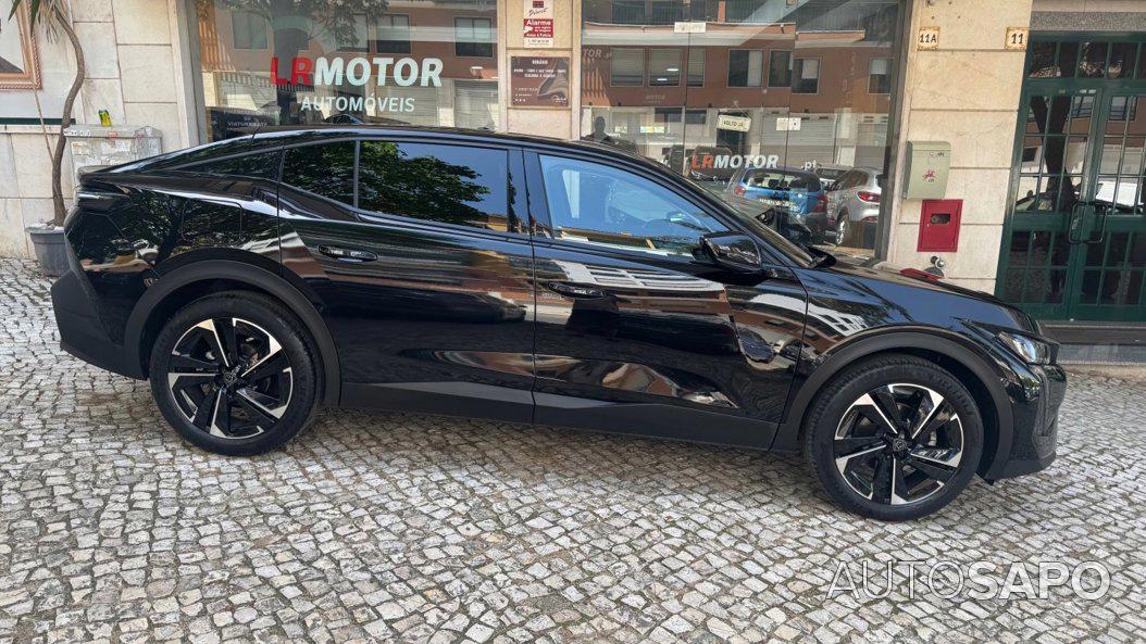 Peugeot 408 de 2024