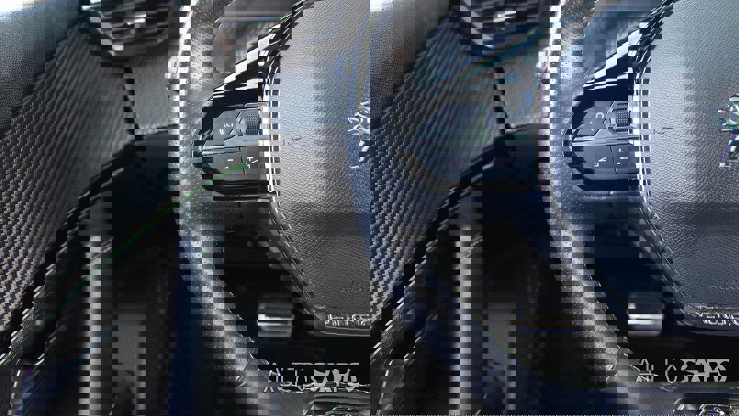 Peugeot e-2008 de 2021