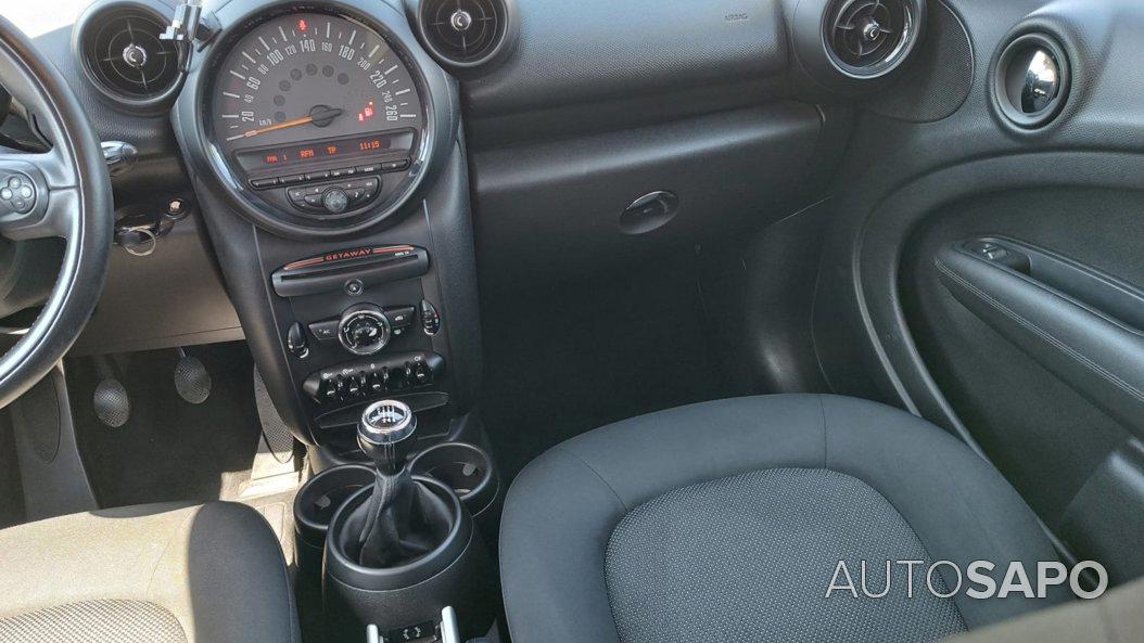 MINI Countryman One D de 2014